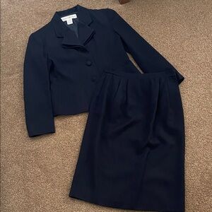 Preswick & Moore Elegant Black Skirt Set